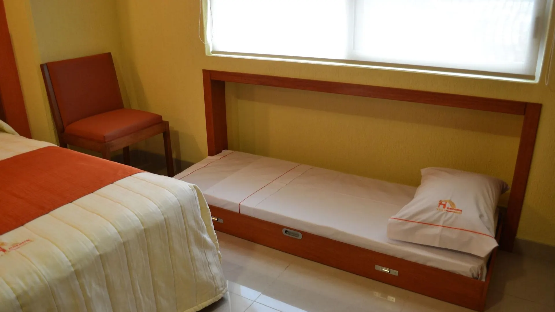 Hostalia Hotel Expo & Business Class Guadalajara