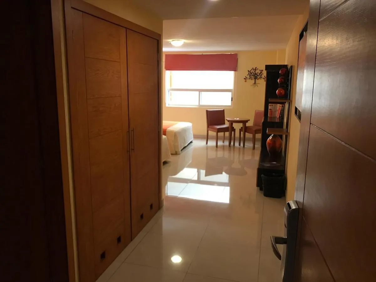 Hostalia Hotel Expo & Business Class Guadalajara