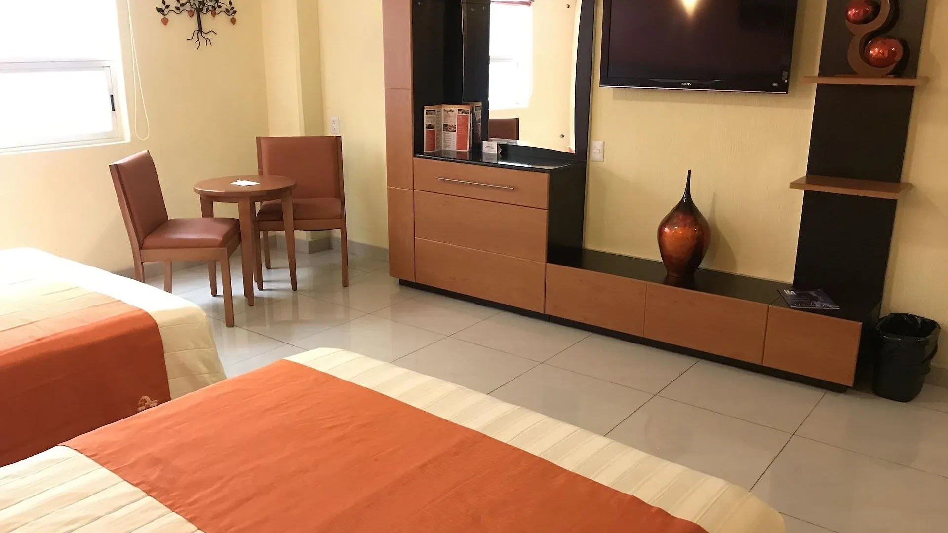 Hostalia Hotel Expo & Business Class Guadalajara
