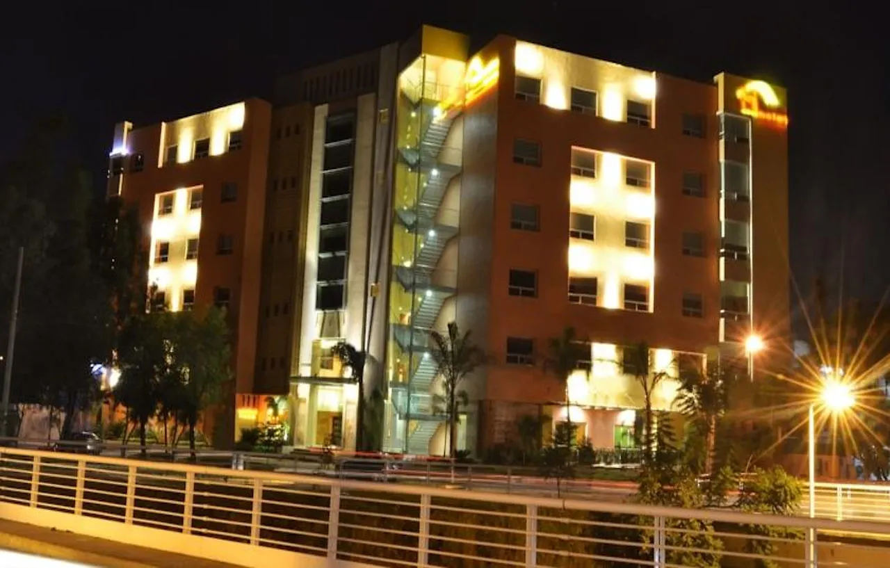 ****  Hostalia Hotel Expo & Business Class Guadalajara Mexico